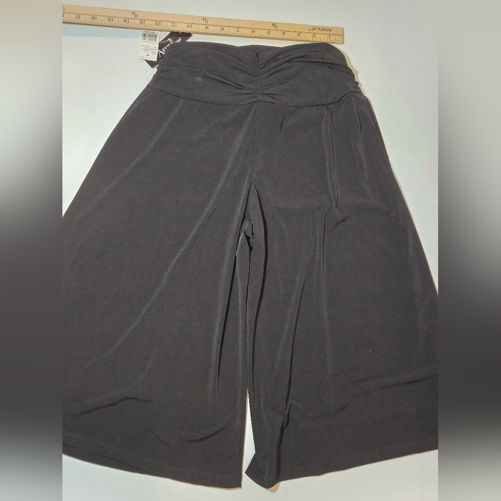 Amy Wear Black Dress Wide Leg Capri Pants - Picture 3 of 8